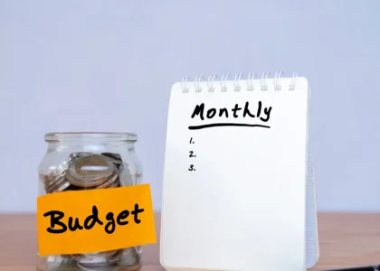 How to create a monthly budget
